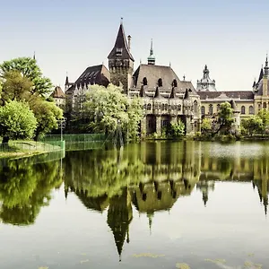 Rozsa55 2 , Budapest Hungary