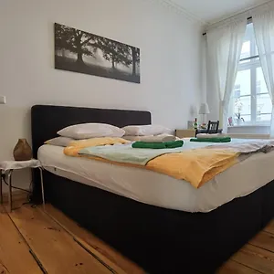  Apartment -